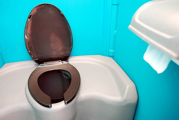 Best Portable restroom trailer rental  in Rolla, ND