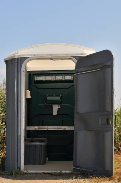 Best Construction site porta potty rental  in Rolla, ND